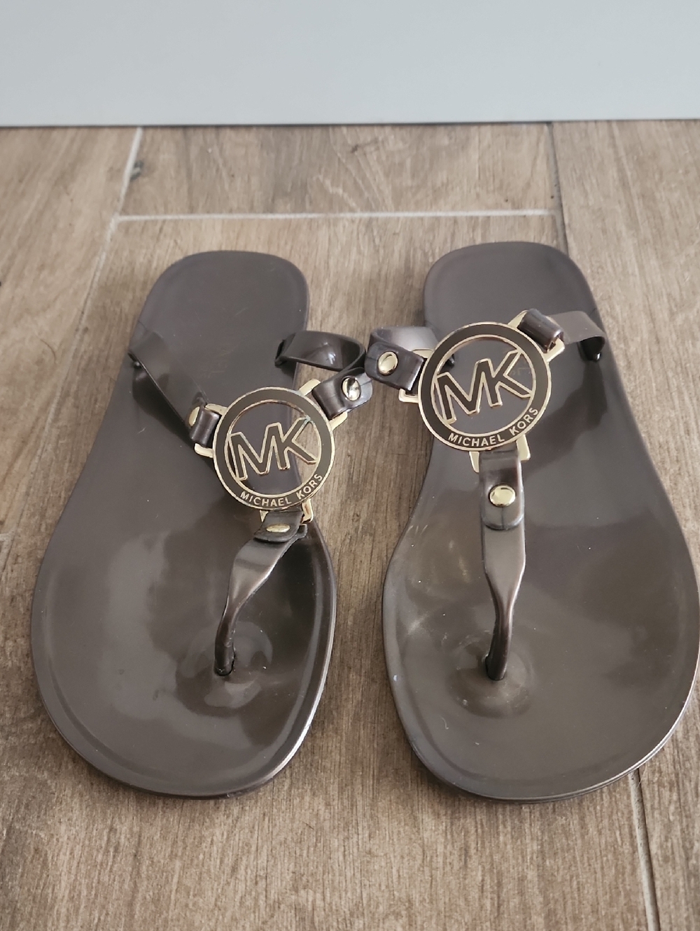 Michael Kors Brown Jelly MK Logo Thong Sandals with Gold Accents